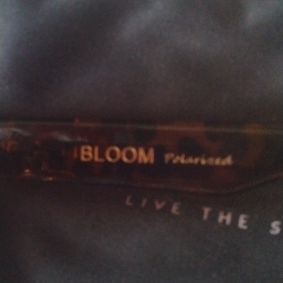 NWOT Nectar 'Bloom' Sunnies - Picture 5 of 9